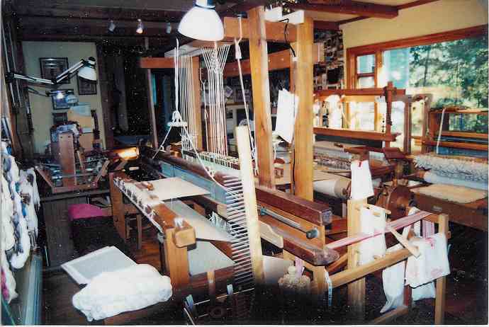 Anni's Loom, front